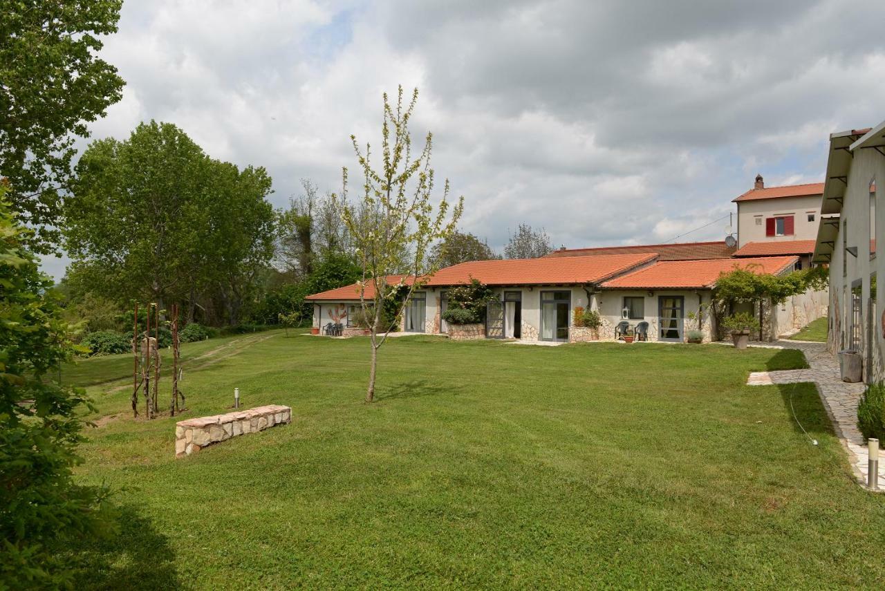 Agriturismo Arte Et Agricoltura Tuscania Buitenkant foto